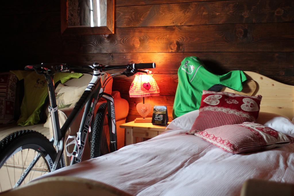 Eirl Dolomites Retreat Sappada Bed & Breakfast Bagian luar foto